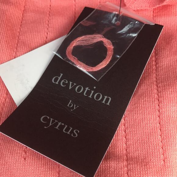 Devotion by Cyrus Pointelle Scallop Trim Tank XS - Picture 3 of 5